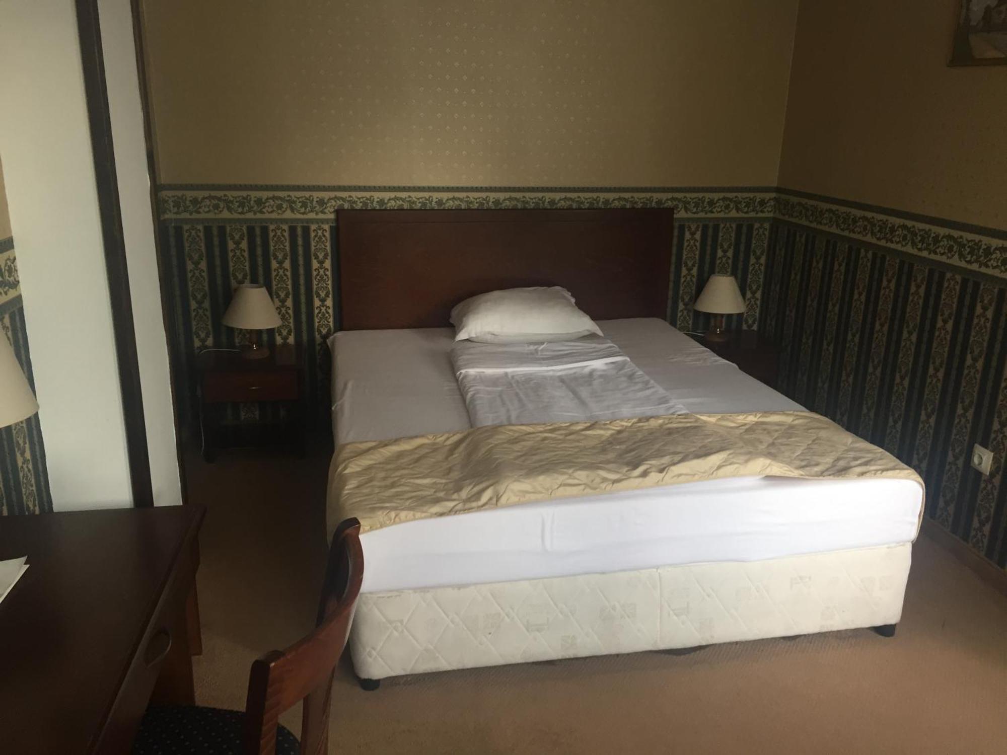 Chateau Montagne Hotel Troyan Troyan  Esterno foto